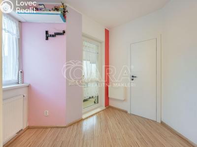 Pronájem bytu 2+1 Praha, Strančická č. 11