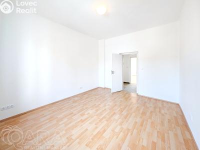 Аренда квартиры 3+1 Praha, K rukavičkárně č. 9