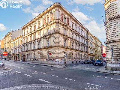Sale apartment 4+KK Praha, Vltavská č. 2