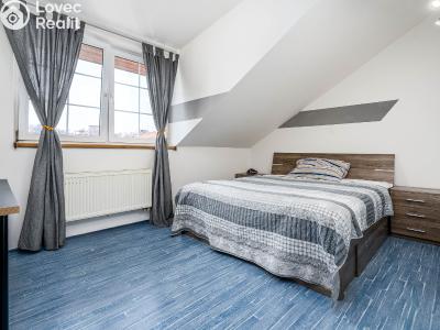 Sale apartment 4+KK Praha, Vltavská č. 5