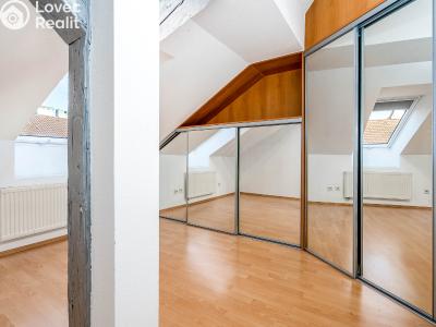 Sale apartment 4+KK Praha, Vltavská č. 6