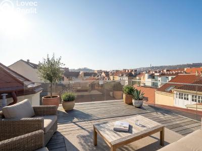Sale apartment 4+KK Praha, Vltavská č. 11
