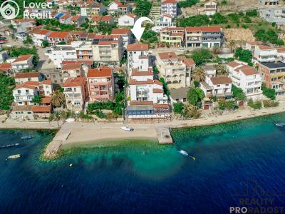 Prodej bytu 4+KK ,Komarna, č. 17