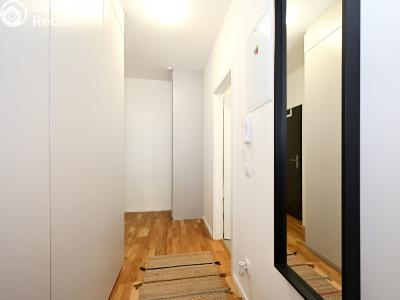 Pronájem bytu 1+KK Praha, Plzeňská č. 14