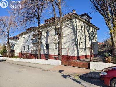 Prodej bytu 3+1 Vyškov, Fučíkova č. 26