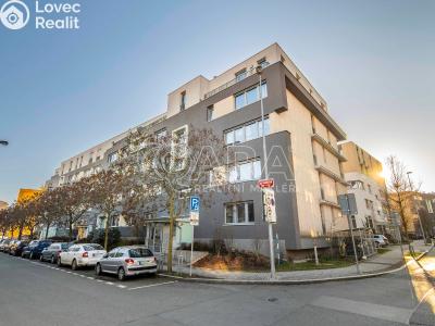 Prodej bytu 1+KK Praha, Na Vackově č. 24