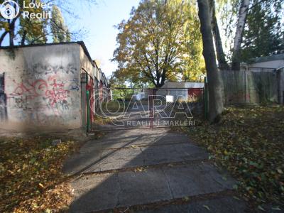 Продаж гаража Praha, Generála Píky č. 7