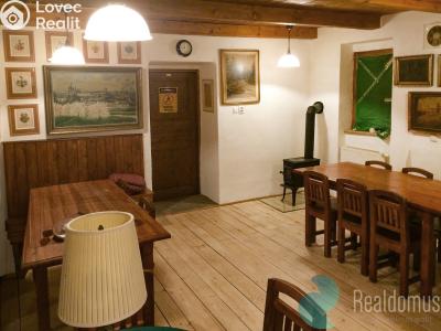 Prodej zemědělské usedlosti Skrýchov u Malšic č. 26