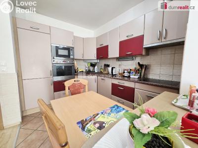 Prodej bytu 4+KK Praha 14, Sicherova č. 31