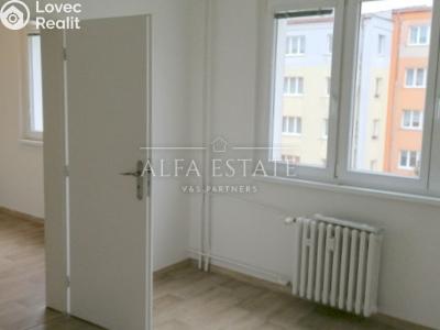 Аренда квартиры 3+1 Chodov, 1. máje č. 18