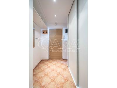 Rent apartment 1+1 Neratovice, Vančurova 697 č. 7