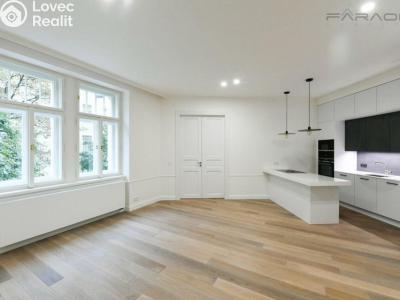 Pronájem bytu 4+KK Praha, náměstí Jiřího z Poděbrad č. 30