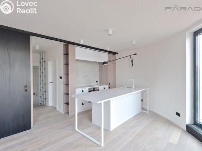 Rent apartment 2+KK Praha, náměstí Jiřího z Poděbrad č. 25