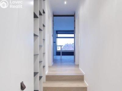 Rent apartment 2+KK Praha, náměstí Jiřího z Poděbrad č. 18