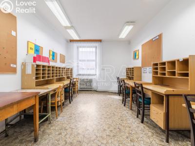 Prodej obchodního prostoru Křemže, Náměstí 14 č. 9