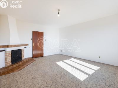 Prodej bytu 3+1 Praha, Krátká č. 1