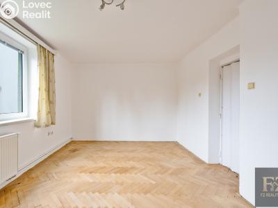 Sale apartment 3+1 Písek, Jiráskovo nábř. 1823 č. 13
