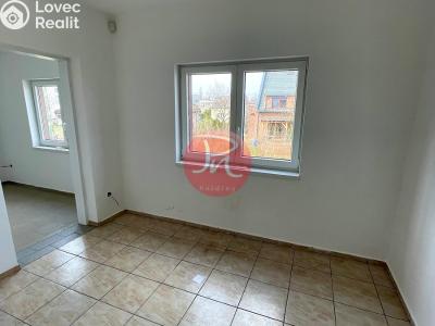 Rent commercial space Ostrava, Sabinova č. 23
