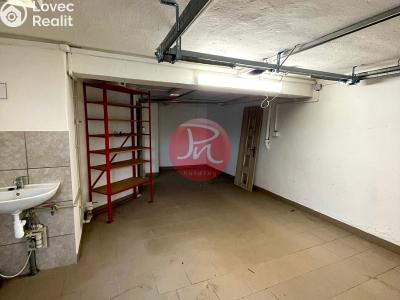 Rent commercial space Ostrava, Sabinova č. 38