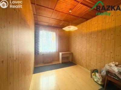 Продаж сімейного будинку Halže, Sadová č. 11