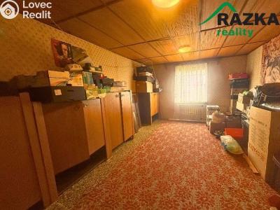 Продаж сімейного будинку Halže, Sadová č. 12