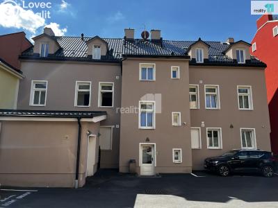 Pronájem kanceláře Karlovy Vary, Chebská č. 11