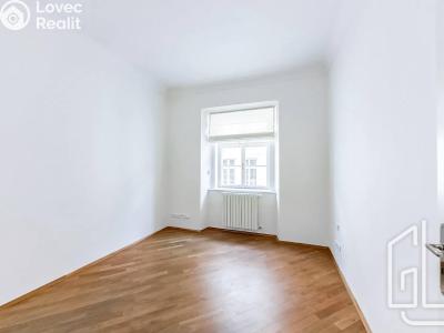 Аренда квартиры 4+1 Praha, Vlašská č. 8