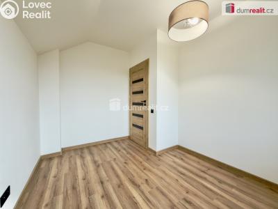 Продаж сімейного будинку Velká Jesenice č. 43