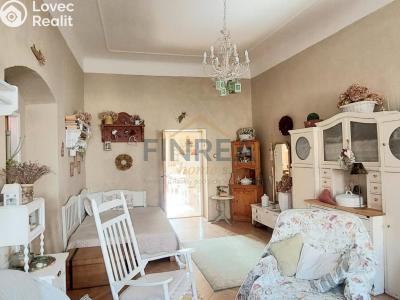 Prodej rodinného domu Kadaň, Žatecká 95 č. 25
