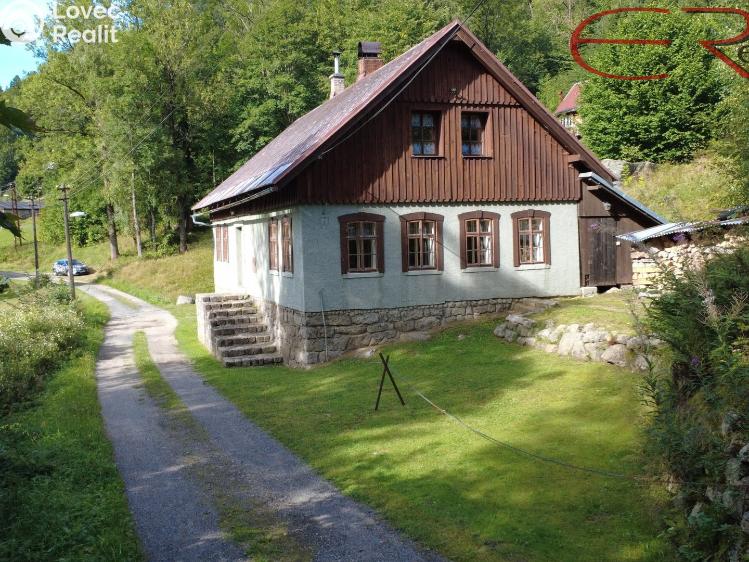 Prodej rodinného domu Desná č. 2