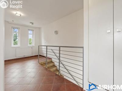 Prodej rodinného domu Jesenice, Na Vyhlídce 490 č. 27