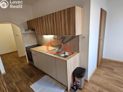 Pronájem bytu 2+1 Rožnov pod Radhoštěm, Meziříčská č. 12