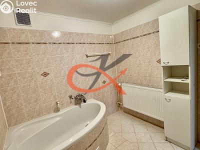 Pronájem bytu 2+KK Rožnov pod Radhoštěm, Pod Chlacholovem č. 6