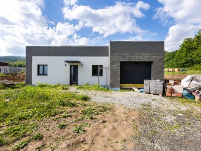 Sale family house Košťany, K zámku č. 8