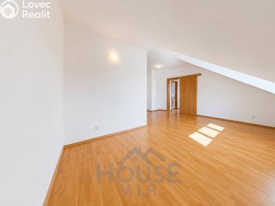 Prodej bytu 2+1 Praha č. 15