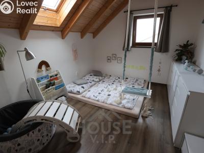 Sale family house Kostomlaty nad Labem, Západní 523 č. 17