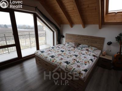 Sale family house Kostomlaty nad Labem, Západní 523 č. 28