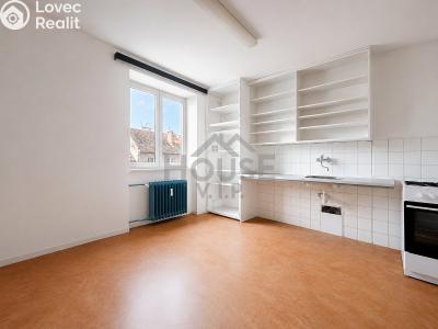 Продаж квартири 2+1 Praha, 28. pluku č. 10