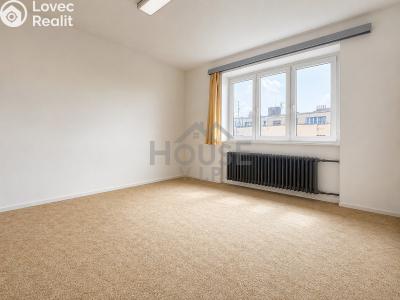 Продаж квартири 2+1 Praha, 28. pluku č. 1