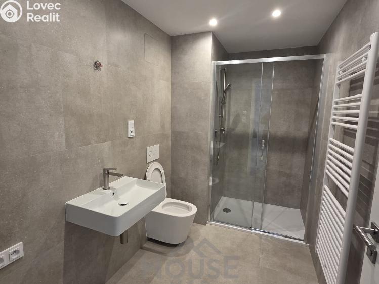 Продаж квартири 2+KK Kladno, U Engerthu č. 3