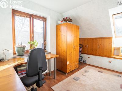 Prodej rodinného domu Lužice č. 37