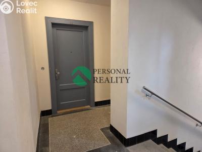 Sale apartment 2+KK Praha, Jeseniova č. 17