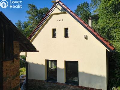 Sale family house Petrovice I č. 30