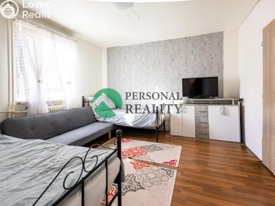 Sale multi-gen house Zaječov č. 2
