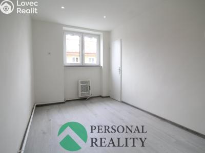 Аренда квартиры 3+1 Březová, Elektrárenská č. 11