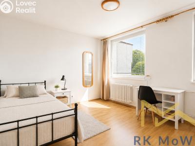 Продажа семейного дома Praha, Zličínská č. 4