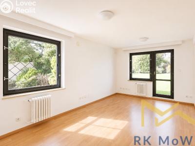 Rent family house Praha, Ke hrádku č. 6