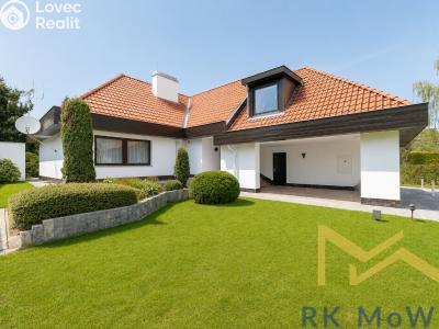 Rent family house Praha, Ke hrádku č. 8