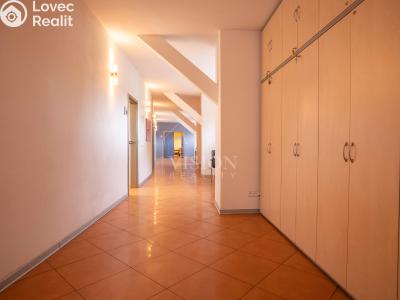 Rent office space Slapy č. 11