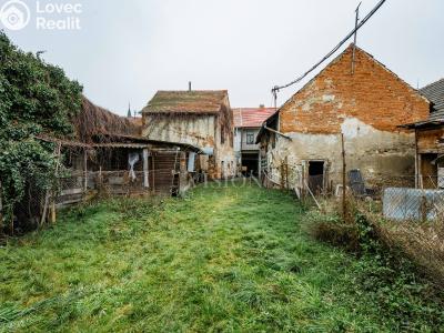 Продаж сімейного будинку Bernartice, Táborská č. 21